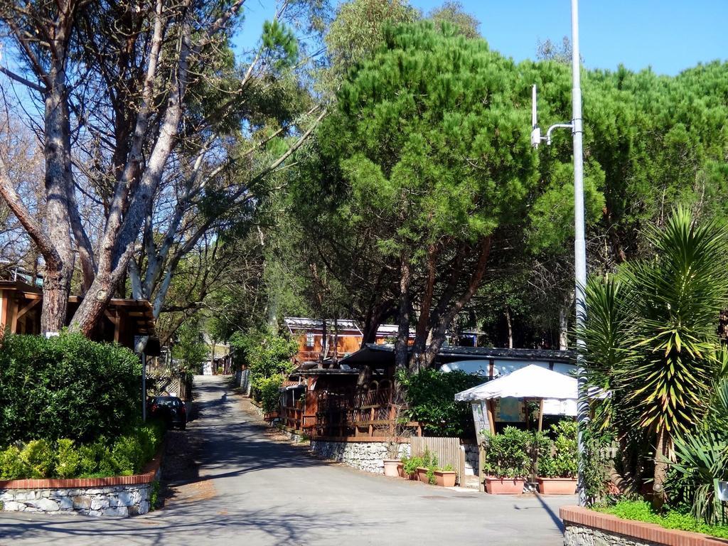Tigullio Camping & Resort Sestri Levante Luaran gambar